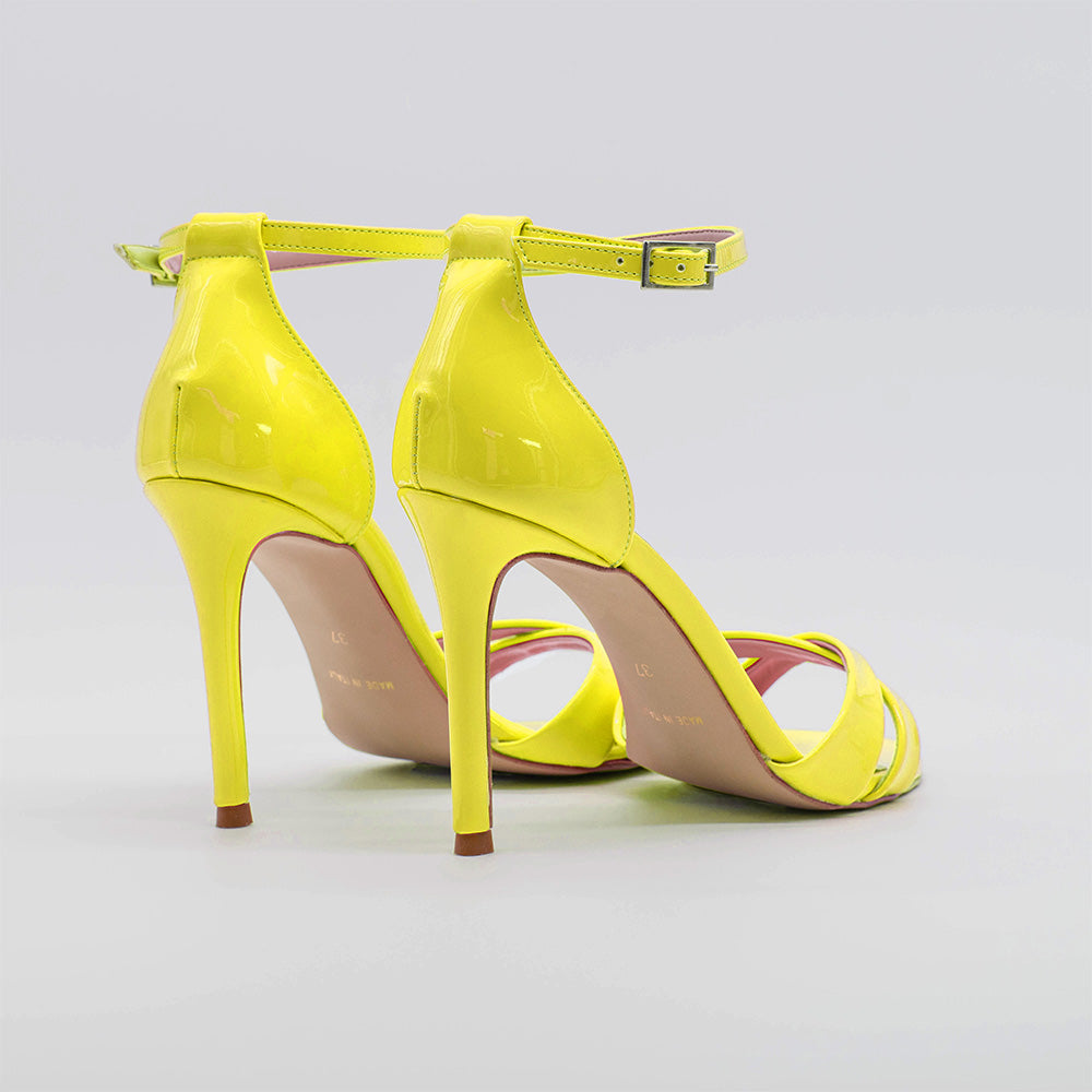 Sandalo DANY 2612 in vernice lime - Vista posteriore