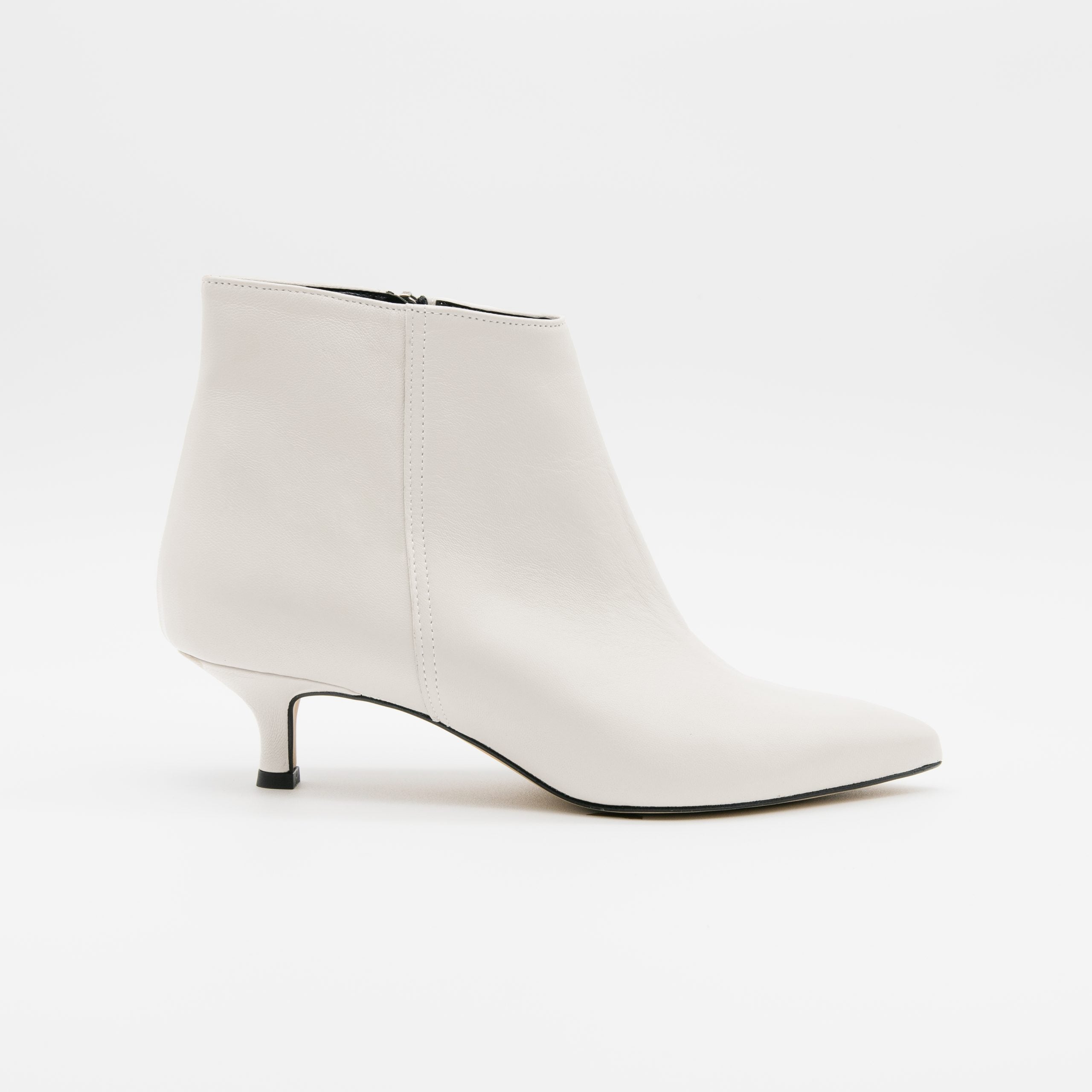 Stivaletto Latte ROGER 2651 - Vista laterale
